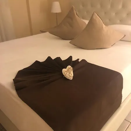 安科拉巴西亚米住宿加早餐旅馆 4* 巴里