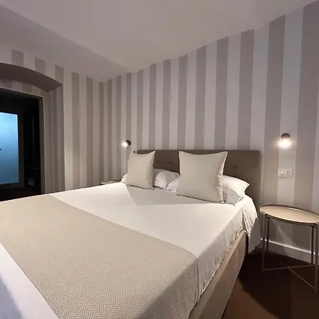 B＆b バチアミ アンコラ 3* バーリ