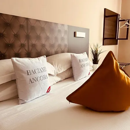 Baciami Ancora 4* Bari