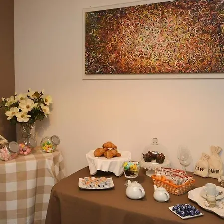 Baciami Ancora Frühstückspension Bari